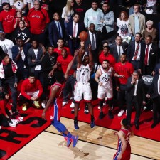 爱游戏中国-快船落后分尴尬惨败独行侠，莱昂纳德单场分难救主()